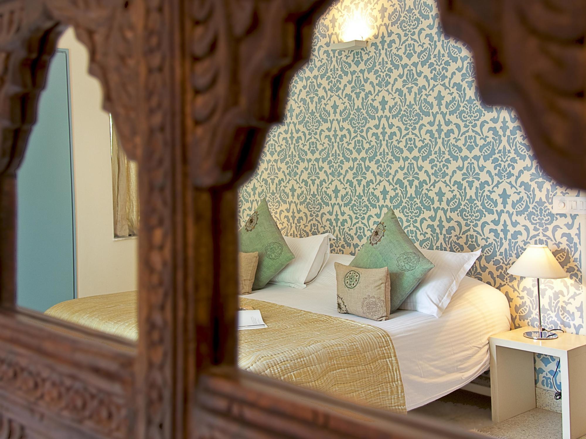 Amarya Villa New Delhi Exteriör bild