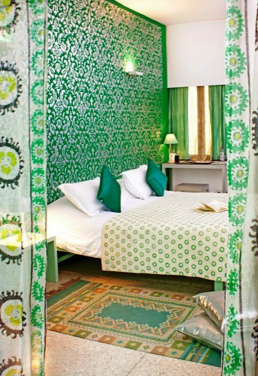 Amarya Villa New Delhi Exteriör bild
